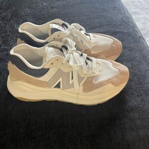 New Balance 5740